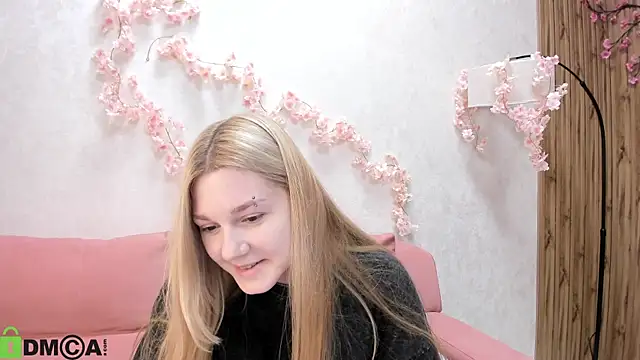 Snapshot of Sylvia_Ortiz chatting on September 19, 9:35 am Sylvia Ortiz online show from September 19, 9:35 am