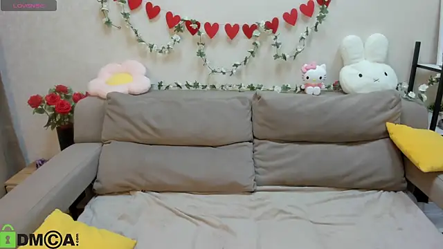 Sylvia Ortiz online show from March 12, 1:11 am