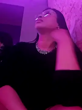 Tigresa23 online show from April 17, 2:03 am