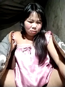 lusy-00 online show from March 4, 2:25 pm