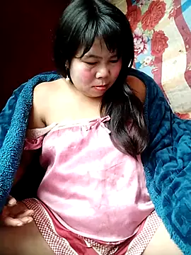 lusy-00 online show from February 6, 2:40 am