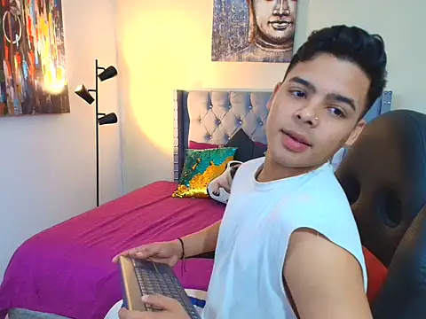 stewart mateo  online show from September 19, 2:26 am