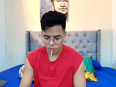 stewart mateo  online show from December 17, 1:43 am