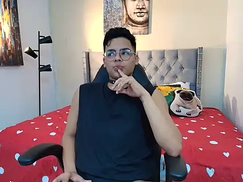 stewart mateo  online show from November 5, 2:03 am