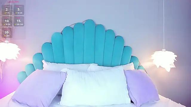 AlassiaHocthner online show from November 21, 11:53 am