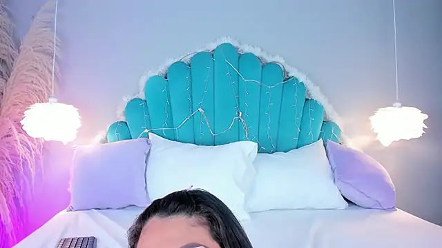 AlassiaHocthner online show from December 16, 11:47 am