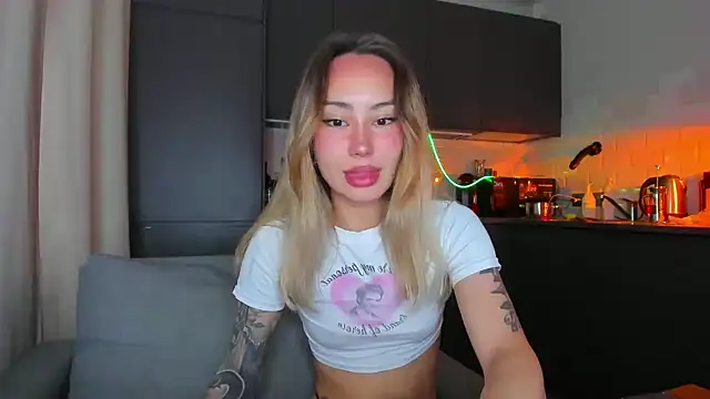 Snapshot of baobei03 chatting on September 20, 9:14 am baobei03 online show from September 20, 9:14 am