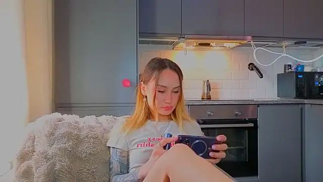 baobei03 online show from May 9, 12:41 pm