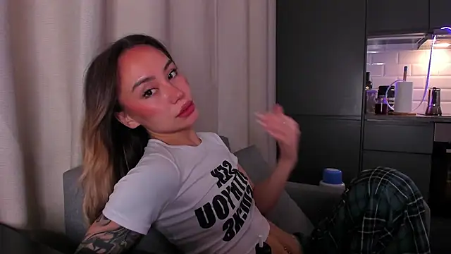 Snapshot of baobei03 chatting on November 13, 10:30 am baobei03 online show from November 13, 10:30 am