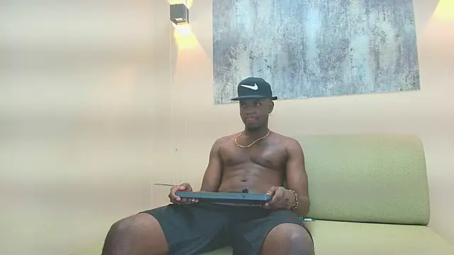 DOUGLAS 099 online show from November 22, 7:35 pm