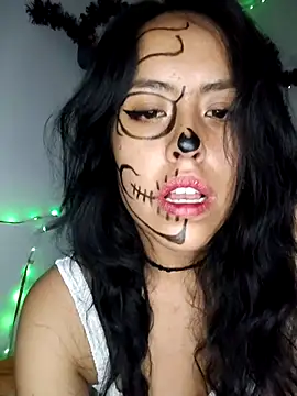 Snapshot of Queen_Ashly chatting on October 23, 1:15 am Queen Ashly online show from October 23, 1:15 am