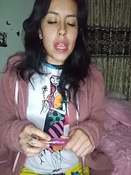 Snapshot of Queen_Ashly chatting on November 22, 12:10 am Queen Ashly online show from November 22, 12:10 am