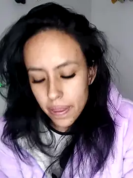 Snapshot of Queen_Ashly chatting on October 2, 1:42 am Queen Ashly online show from October 2, 1:42 am