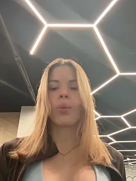 Snapshot of SMELLSEX chatting on November 14, 7:28 pm SMELLSEX online show from November 14, 7:28 pm