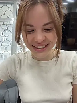 SMELLSEX online show from March 5, 11:29 am