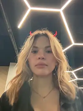 Snapshot of SMELLSEX chatting on October 30, 6:27 pm SMELLSEX online show from October 30, 6:27 pm