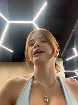 SMELLSEX online show from February 24, 7:37 pm