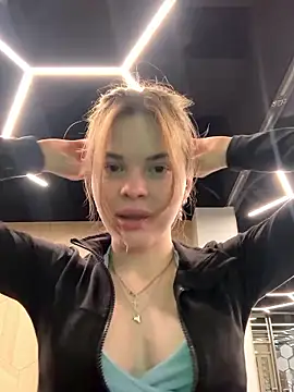 SMELLSEX online show from January 15, 7:50 pm