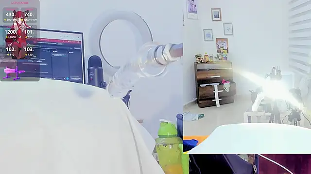 Rosy Emely online show from October 27, 9:32 am