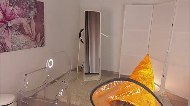 Snapshot of Katie_ktk chatting on October 29, 1:54 pm Katie ktk online show from October 29, 1:54 pm