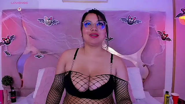 Snapshot of AbbieJoness__ chatting on October 21, 2:16 pm AbbieJoness online show from October 21, 2:16 pm