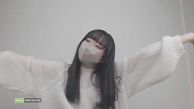 Hanna xxx cute online show from March 13, 11:15 am