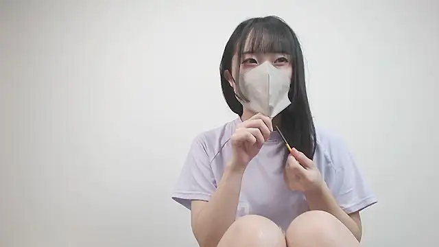 Snapshot of Hanna_xxx_cute chatting on October 6, 11:00 am Hanna xxx cute online show from October 6, 11:00 am