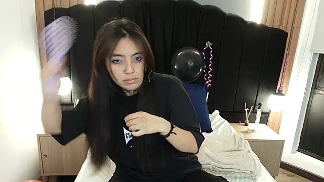 LiaMonroee  online show from March 25, 12:26 pm