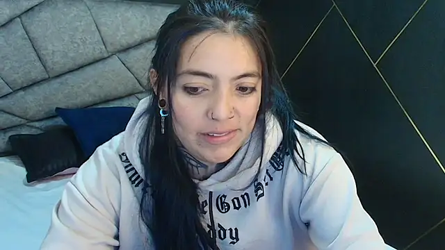 LiaMonroee  online show from December 1, 11:44 am