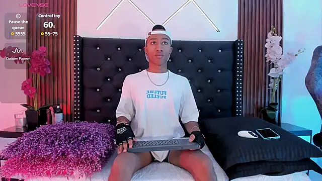 SammyAdams  online show from September 24, 7:42 pm