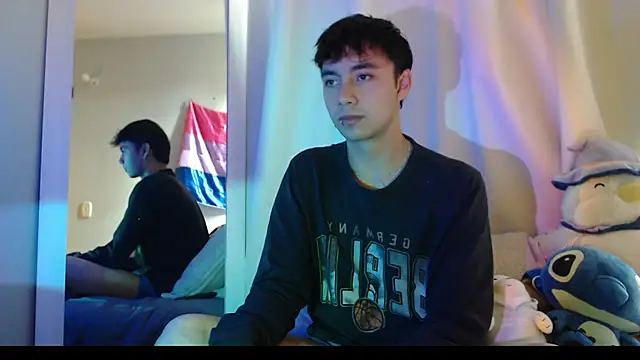 Noah Blaze online show from November 3, 6:44 pm