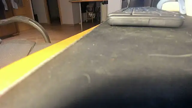 vlakas from cbate online show from December 1, 4:30 pm