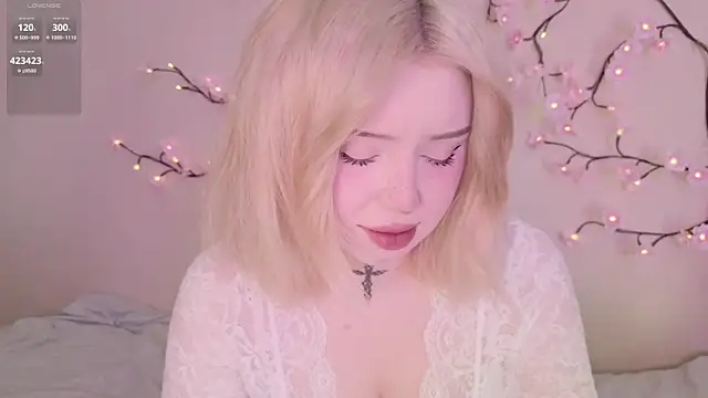 RileyVice online show from May 3, 8:41 am