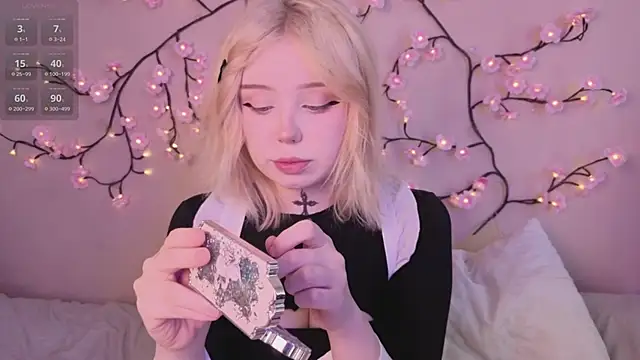 RileyVice online show from May 26, 8:34 am