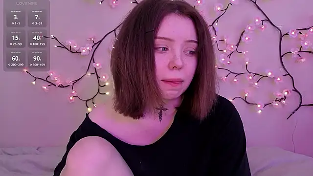 RileyVice online show from March 26, 8:23 am