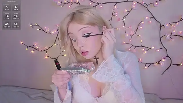 RileyVice online show from April 29, 8:29 am