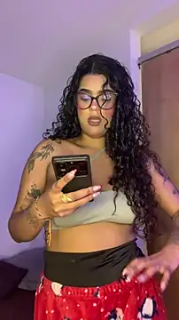 Snapshot of caritobeachdh chatting on November 8, 6:50 am caritobeachdh online show from November 8, 6:50 am