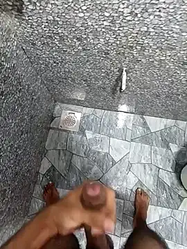 SHIFT1234 online show from April 13, 5:00 am