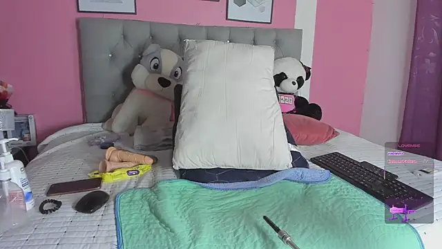 EvelynFoxx- online show from September 21, 6:24 pm