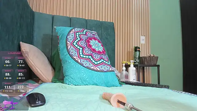 EvelynFoxx- online show from September 15, 6:41 pm