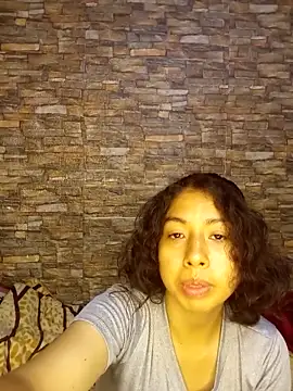 Syndel23 online show from March 8, 1:47 pm