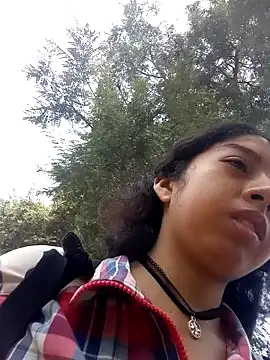 Syndel23 online show from April 17, 4:32 pm