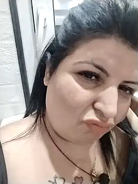 Jann Riya333 online show from February 9, 3:32 pm