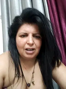 Snapshot of Jann_Riya333 chatting on June 24, 8:46 am Jann Riya333 online show from June 24, 8:46 am