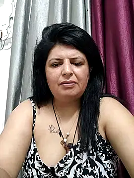 Snapshot of Jann_Riya333 chatting on June 22, 1:22 am Jann Riya333 online show from June 22, 1:22 am