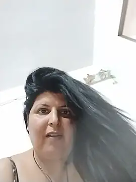 Snapshot of Jann_Riya333 chatting on July 9, 8:15 am Jann Riya333 online show from July 9, 8:15 am