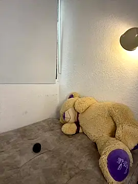 NicoleLeinn online show from September 12, 7:57 pm