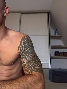 Snapshot of Enriko_Aisah2025 chatting on October 1, 9:07 pm Enriko Aisah2025 online show from October 1, 9:07 pm