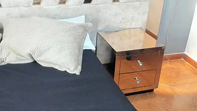 BellaBoobs  online show from March 26, 8:18 pm