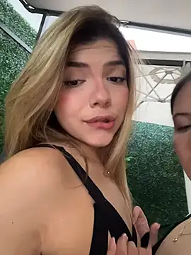 Snapshot of AngelBlushXXX chatting on November 18, 10:13 pm AngelBlushXXX online show from November 18, 10:13 pm